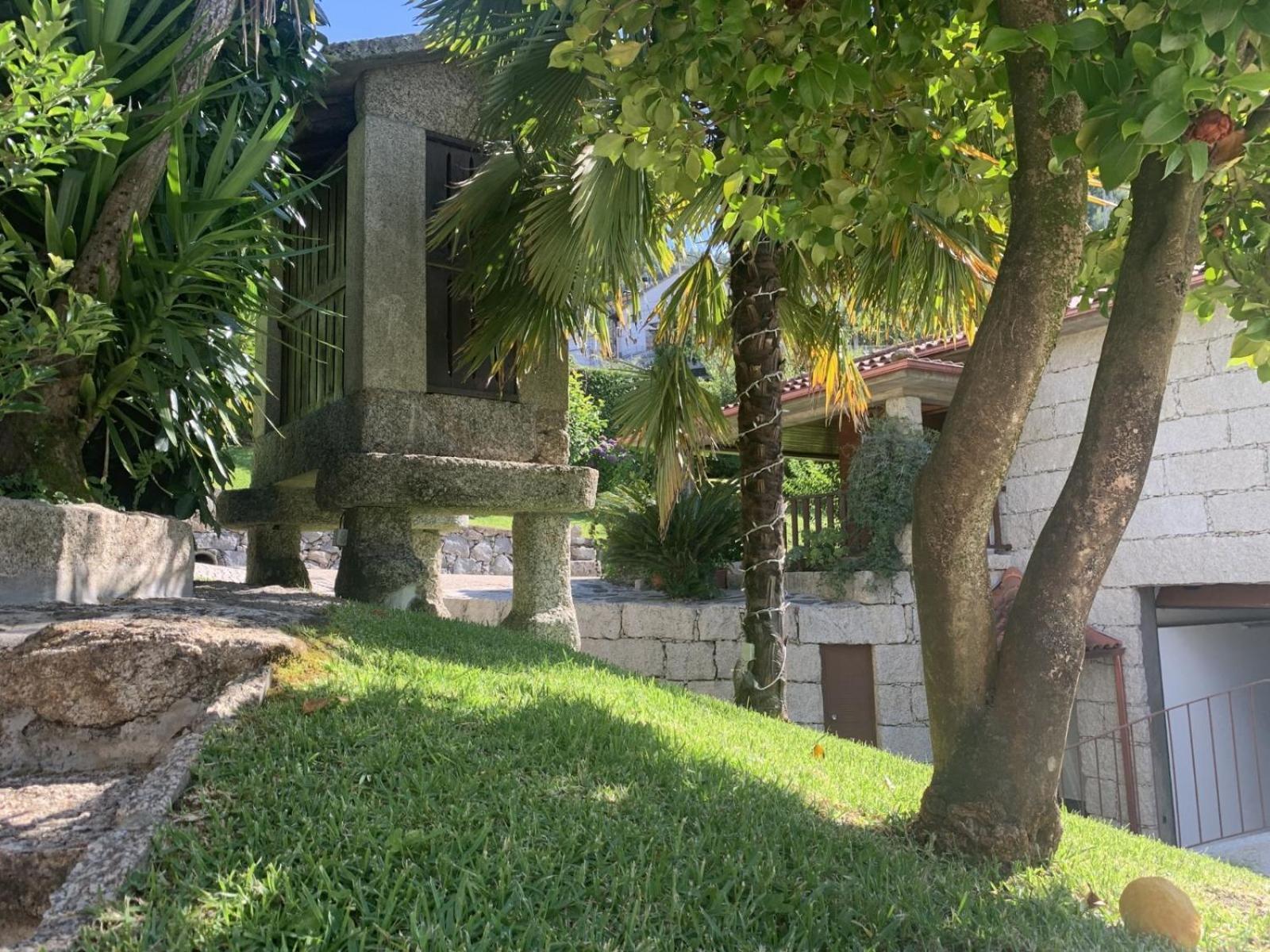 Casa Do Fijogo No Geres Avec Piscine Villa